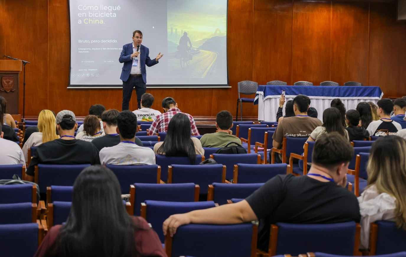NOTICIAS_EL_PENSADOR_22.jpg