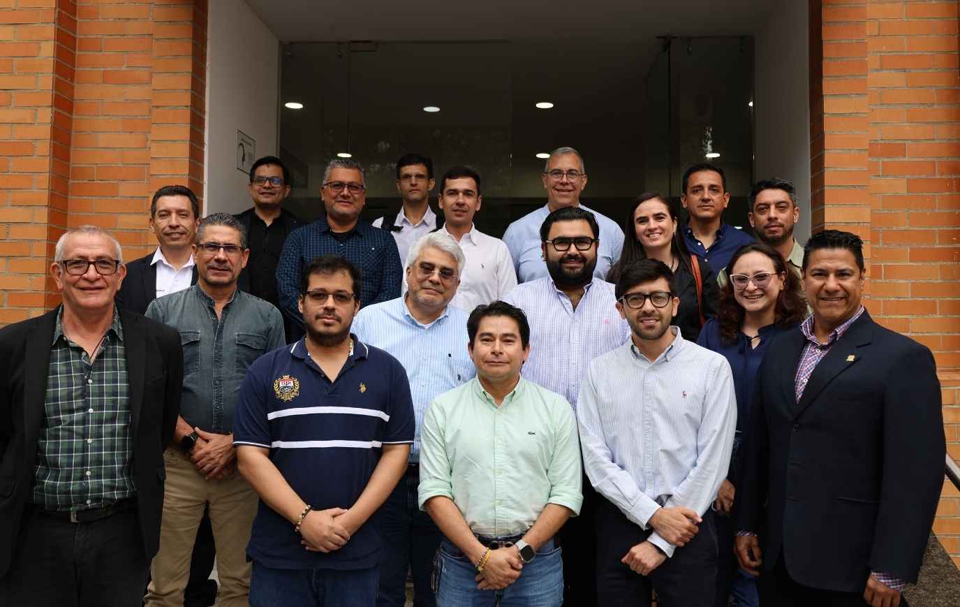 NOTICIAS_EL_PENSADOR_27.jpg