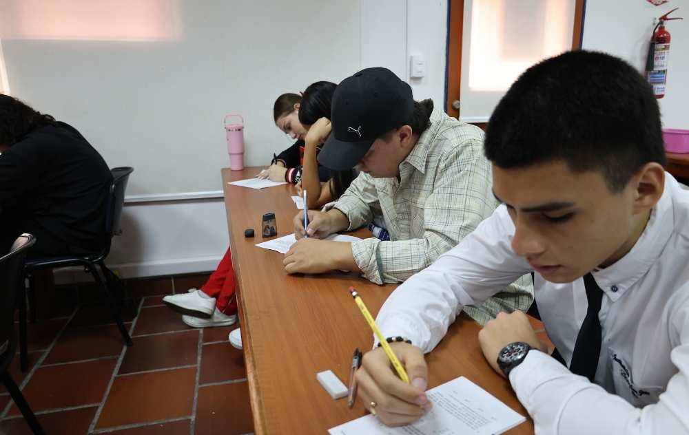 NOTICIAS_EL_PENSADOR_33.jpg