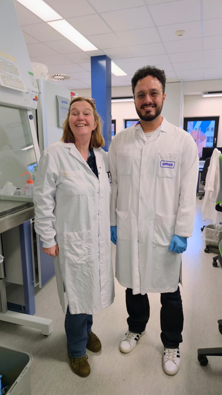 Profesor con señora