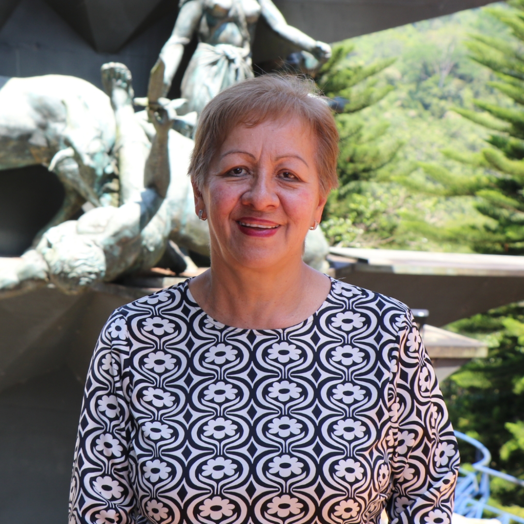 MARIA CRISTINA VÁSQUEZ DE DÍAZ