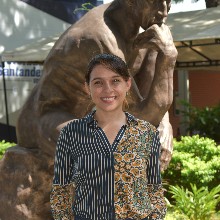 VICKY CONSTANZA ROA LINARES