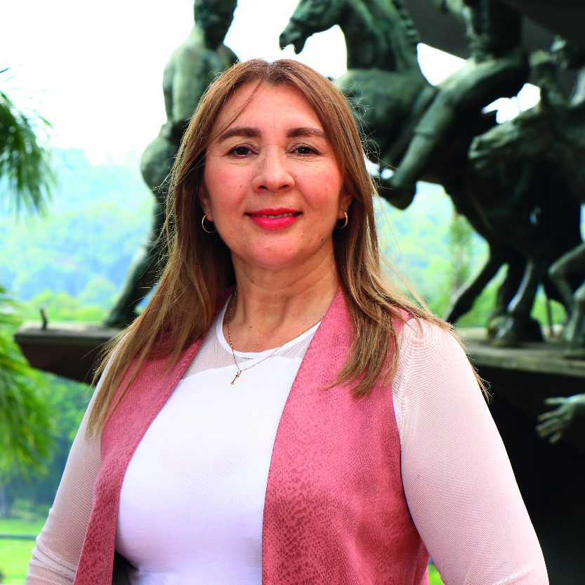 MARÍA ISABEL PINZÓN OCHOA