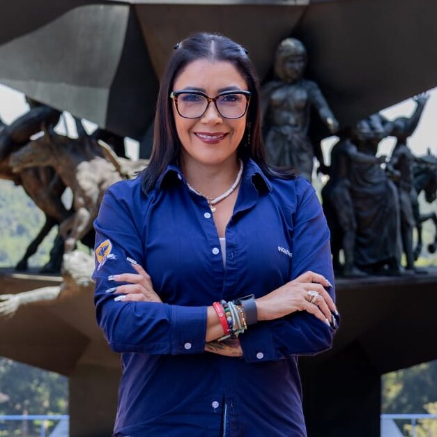 LINA MARÍA TORRES BARRETO