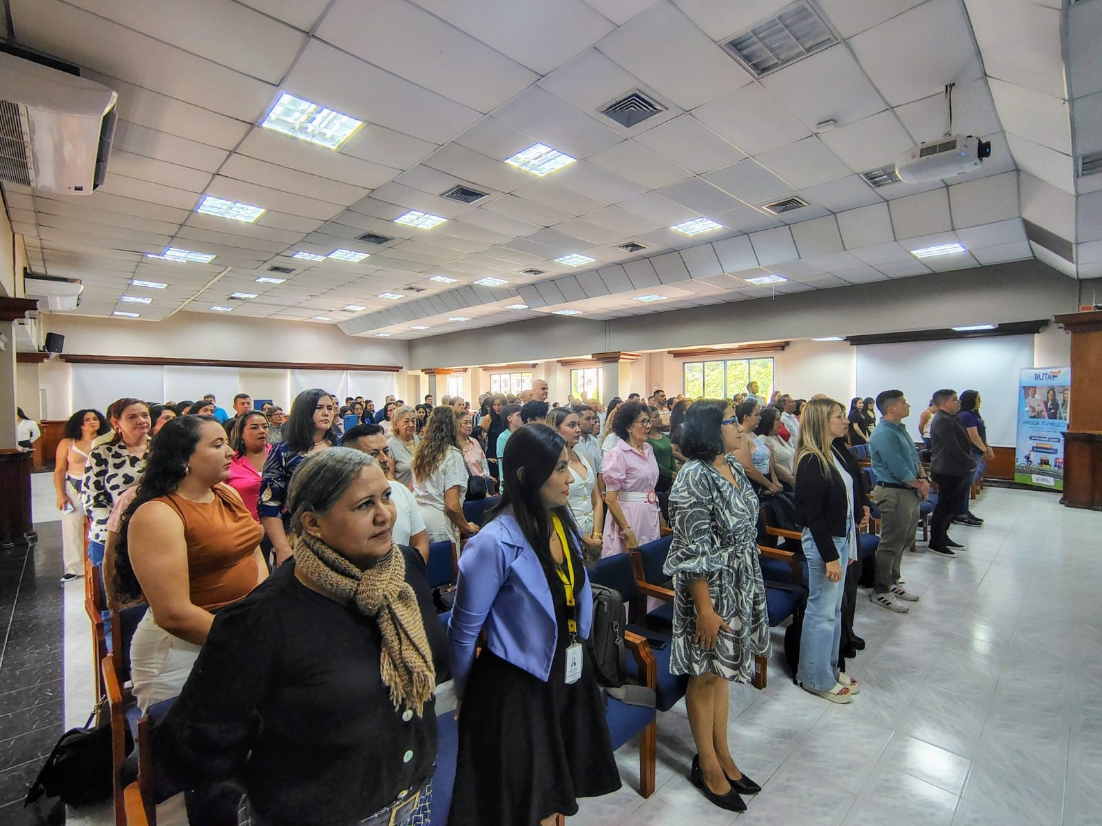 udes diplomado empesarios