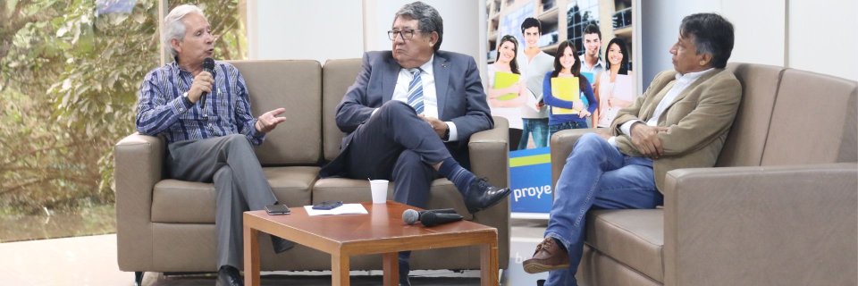 En la UDES se realizó conversatorio sobre la aplicación de energías renovables para el desarrollo de Colombia