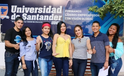 Estudiantes de la Universidad de Santander se reintegran a sus actividades académicas