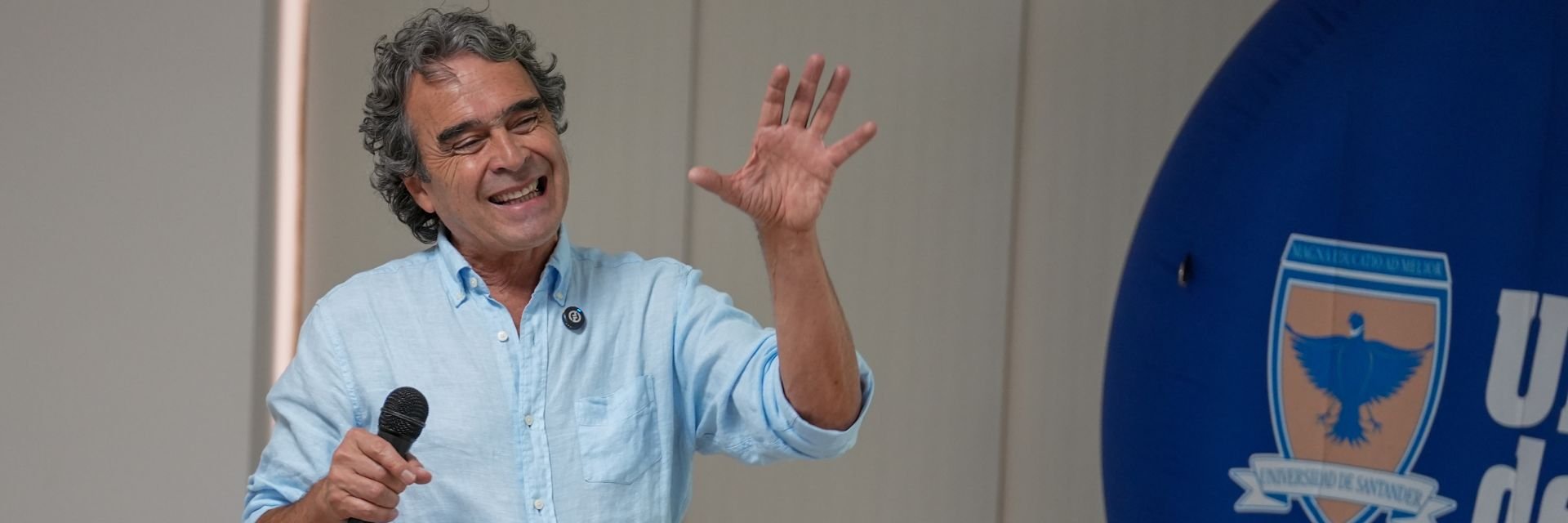 UDES abre el espacio 'Diálogo presidencial – Estudiantes UDES: Voces que construyen futuro. El arte de gobernar'