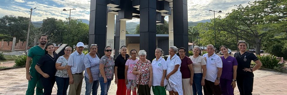 Programa de Fisioterapia de la UDES Cúcuta promueve el bienestar del adulto mayor mediante jornada de salud en Los Patios
