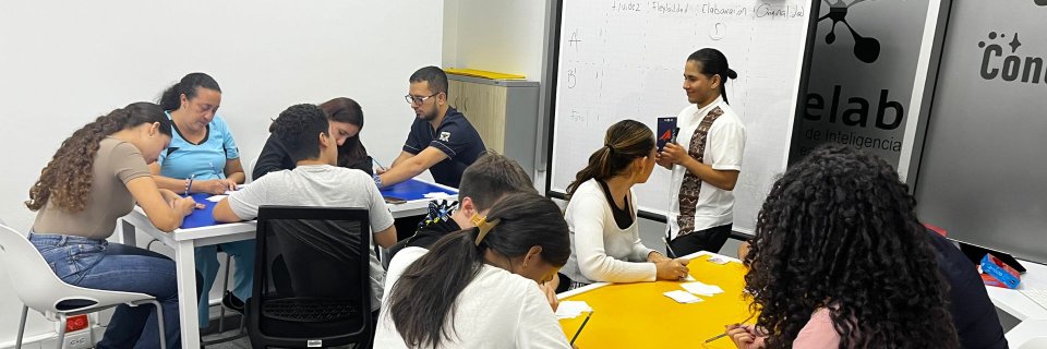 La Universidad de Santander impulsa la creatividad e innovación con los talleres del proyecto Semillas