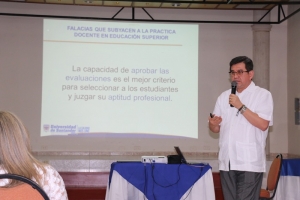 “Hay que transformar la docencia universitaria”