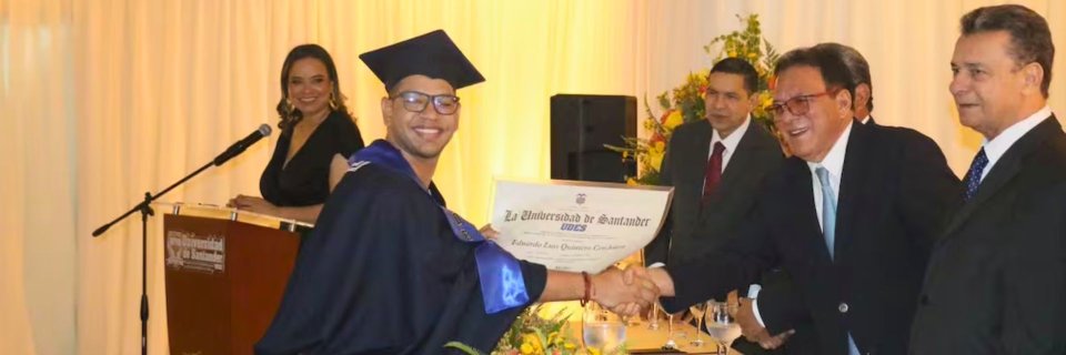 Joven de la comunidad Wayúu se graduó de médico en la UDES