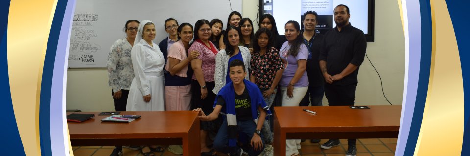 Programa de Mercadeo y Publicidad, capacita a mujeres emprendedores mediante el proyecto ´Maquilando Felicidad´