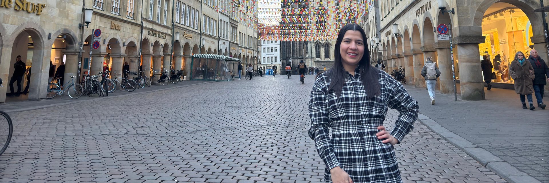 Graduada del Programa de Enfermería de la UDES Cúcuta se destaca en hospital de Alemania