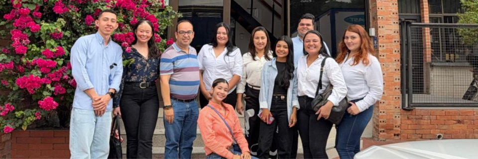 Estudiantes de Ingenier&iacute;a Petroqu&iacute;mica fortalecen su formaci&oacute;n con visita t&eacute;cnica a Carlixplast S.A.S.