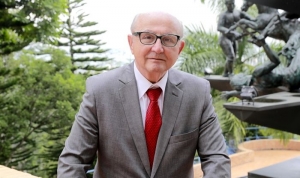 Un reconocido académico dirige el nuevo Programa de Ingeniería Petroquímica