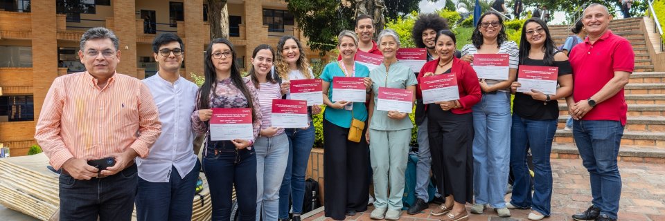 DANE entrega certificados a profesores UDES tras curso sobre uso de microdatos