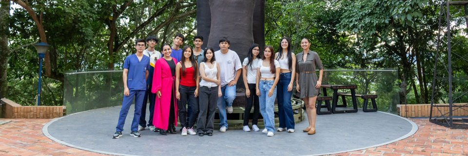 “Soy científico”: Estudiantes bachilleres exploran el rol del investigador con el programa de Microbiología Industrial UDES