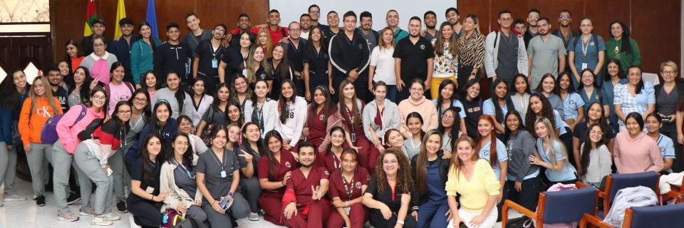 Practicantes clínicos UDES se integraron para conocer los roles que desempeñan los diferentes profesionales de la salud