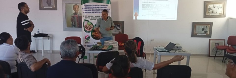Contin&uacute;a el fortalecimiento agroindustrial por parte de la UDES a la asociaci&oacute;n EntreSierras