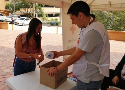 Avanza con éxito la jornada de donación por Venezuela