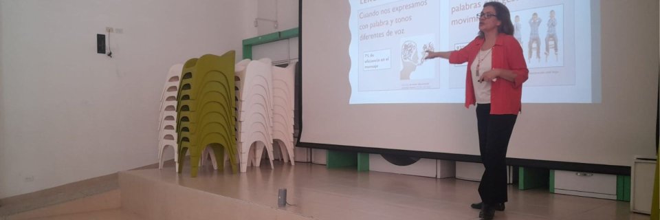 UDES promueve hábitos de vida saludable para cuidadores de personas con discapacidad en Bucaramanga