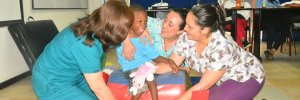Docentes UDES orientan intervención interdisciplinar en pacientes con discapacidad en Honduras