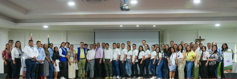 DIAN reconoció a la UDES por su participación en el 1er Encuentro Regional NAF 2025