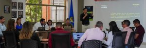 Empresarios se capacitan en la UDES en desarrollo de productos de alto valor a través de datos e inteligencia artificial