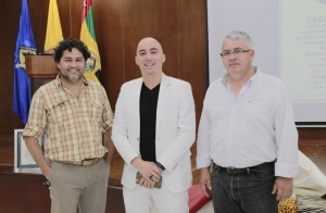 Guinness World Record de Calzado visita a estudiantes del Centro de Estudios Tecnológicos