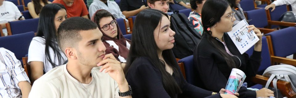 Premio ‘Mario Hernández’: Estudiantes y recién graduados podrán ganar beca y financiación para impulsar emprendimientos