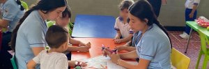 UDES y el colegio Niño de Jesús de Praga unen esfuerzos por la salud auditiva y comunicativa de la primera infancia