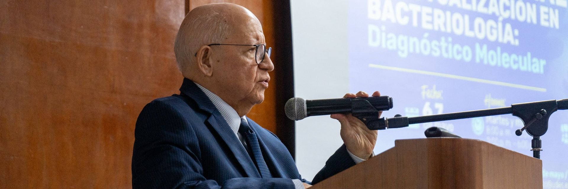 Éxito total en el XI Simposio Internacional de Actualización en Bacteriología de la UDES