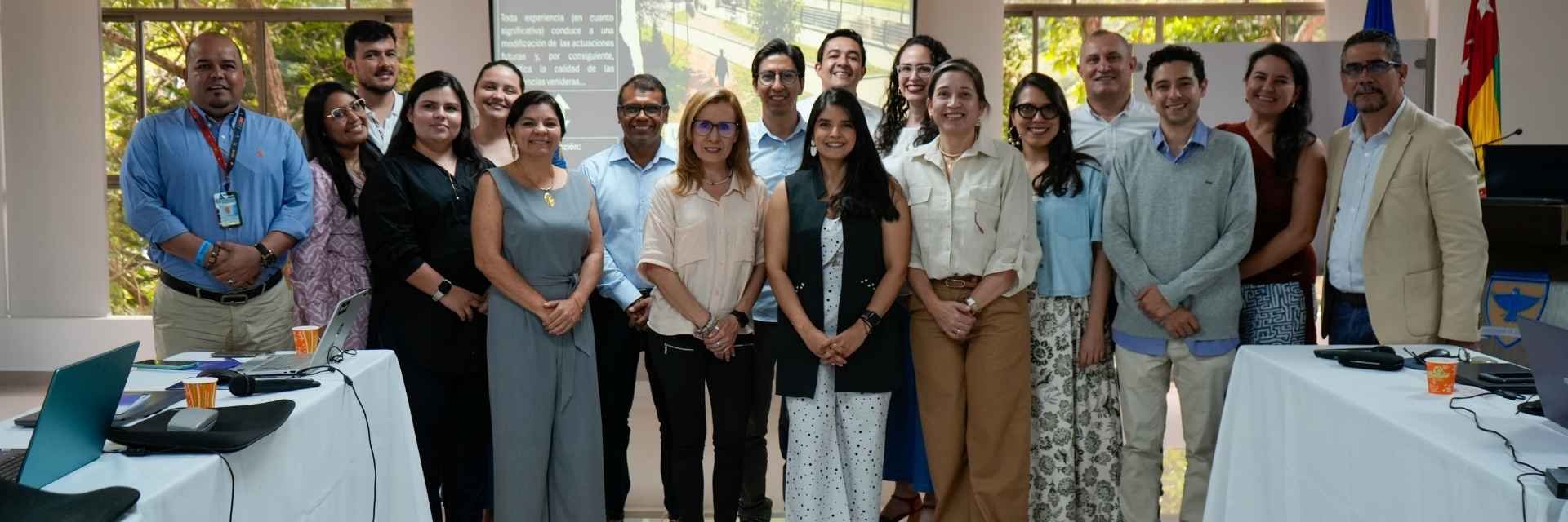 Profesores UDES se forman para integrar los ODS y la educación para el desarrollo sostenible en el currículo