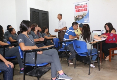 A través del Centro de Tutorías se busca mejorar y potencializar los pre saberes de los estudiantes