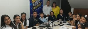 Estudiantes de educación media se preparan para enfrentar los retos de la comunicación