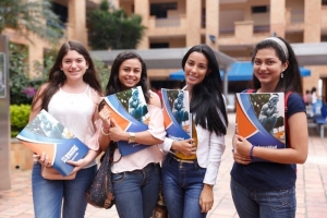 Universidad de Santander da la bienvenida a los nuevos estudiantes del primer semestre de 2017