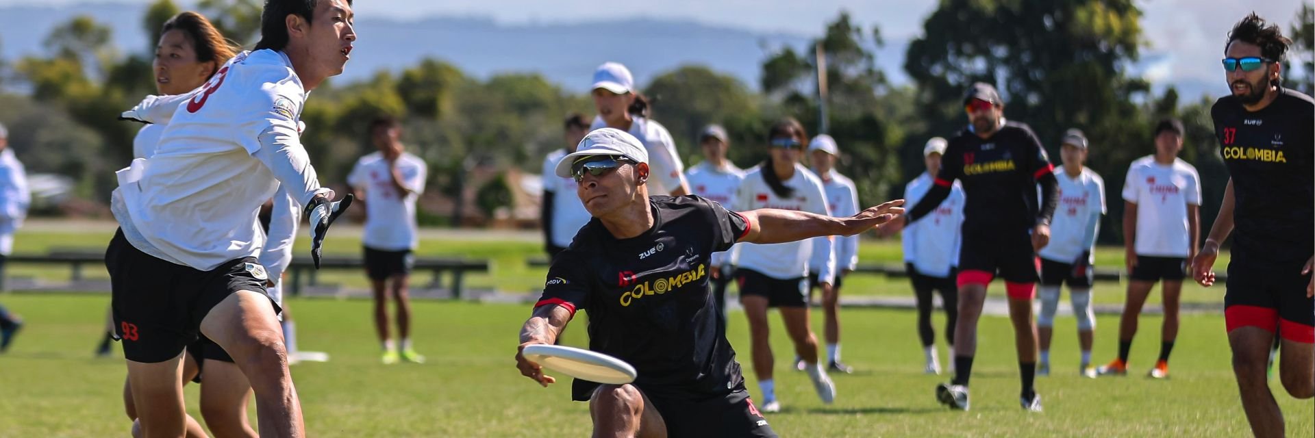 Michael Espinosa: la UDES y el deporte moldearon a una estrella nacional del Ultimate Frisbee