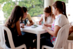 Con orgullo decimos “somos estudiantes UDES”