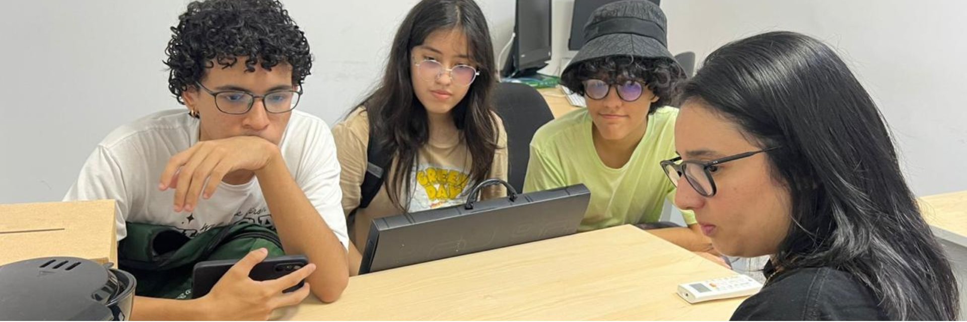 Programa de Diseño Gráfico UDES lidera ‘Rutas de Valledupar una experiencia patrimonial que nació del deseo de conocer la ciudad