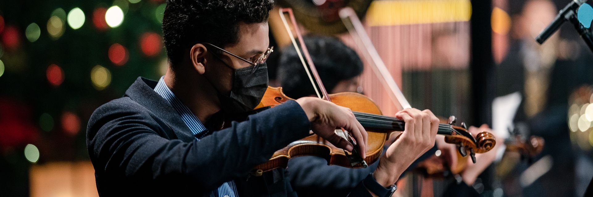 Subdirector de la Filarmónica UDES realizó gira por Europa con la Orquesta Joven de Colombia