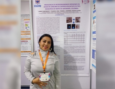 Docente participó en “Congreso latinoamericano de microbiología en Chile”