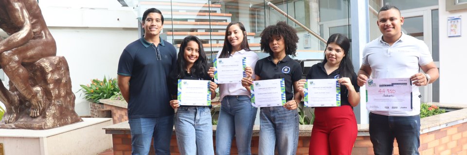 Estudiantes de Administración Financiera UDES, se destacan en concurso del Autorregulador del Mercado de Valores en Colombia