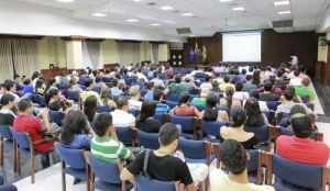 Se realizó con éxito la socialización de la plataforma VOXY a los estudiantes del Programa de Medicina y Centro de Estudios Tecnológicos de la UDES