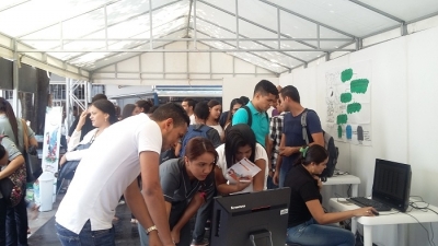Estudiantes presentaron sus proyectos informáticos en la quinta Feria del CIT