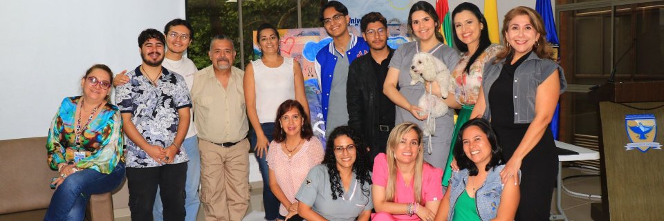 &quot;La creatividad nos impulsa a darle más sentido a la vida&quot;: emociones que inspiran &#039;bajo la sombra del Caracolí&#039; UDES