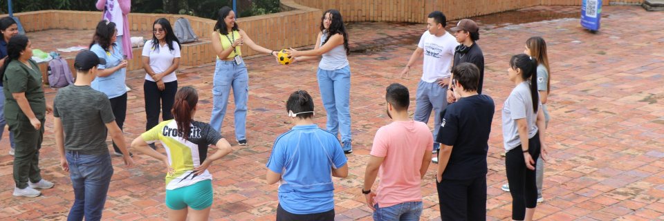 Sembrando para el buen vivir: UDES promueve hábitos saludables en la comunidad universitaria