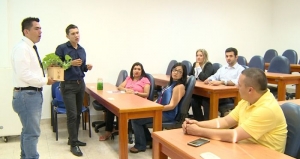 Estudiantes de la Universidad de Santander desarrollan proyectos a partir de materiales biodegradables