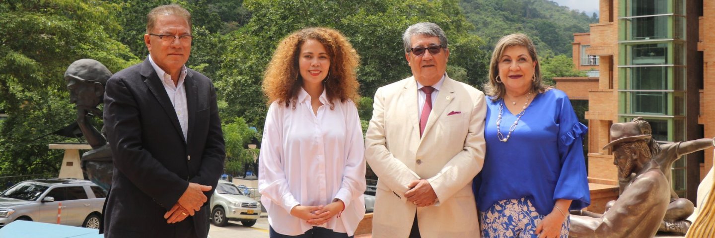 ‘En los próximos 10 años Colombia aspira a ser potencia en energías limpias': ministra Ángela Yesenia Olaya en la UDES