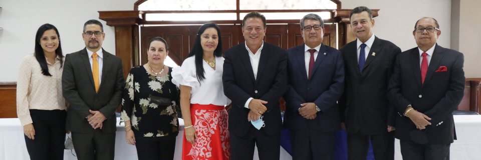 Universidad de Santander dio la bienvenida a su nuevo rector general, Patricio López Jaramillo